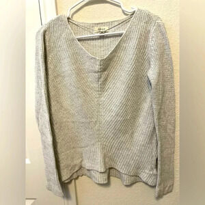 Style & Co Women’s Knitted Heather grey V neck  sweater size S